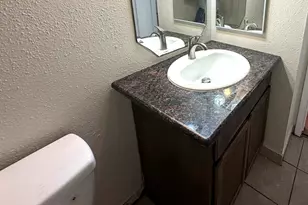 8829 Carousel Ln, Houston, TX 77080 - Photo 9