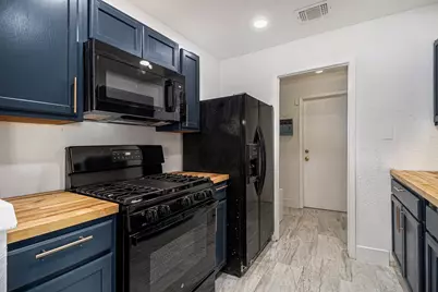 1019 W Brompton Drive, Pearland, TX 77584 - Photo 7