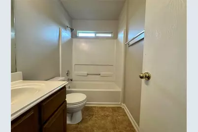 8607 Heather Bluff Court, Houston, TX 77075 - Photo 7