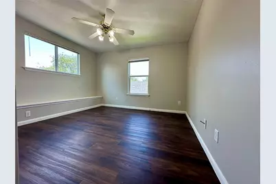 8607 Heather Bluff Court, Houston, TX 77075 - Photo 19