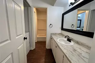 11506 Meadow Pines Ct, Houston, TX 77477 - Photo 9