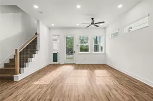 1912 Schweikhardt St, Houston, TX 77020 - Photo 13