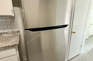 7409 Tierra Verde Dr, Houston, TX 77083 - Photo 7