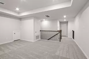 526 Tawny Rim Dr, Willis, TX 77318 - Photo 17