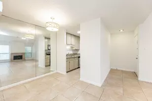 10051 Westpark Dr, Houston, TX 77042 - Photo 9