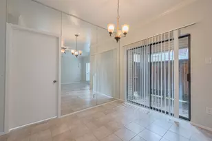 2025 Augusta Dr, Houston, TX 77057 - Photo 13