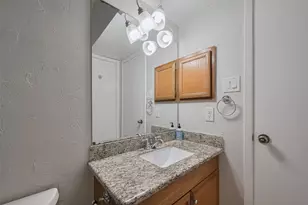 2025 Augusta Dr, Houston, TX 77057 - Photo 25