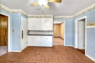 412 Neal St, Jasper, TX 75951 - Photo 5