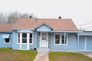 1200 Avenue A, Bay City, TX 77414 - Photo 1