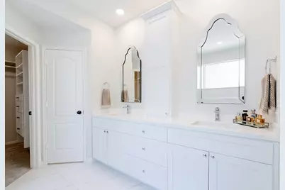 26 Tender Violet Place, The Woodlands, TX 77381 - Photo 37