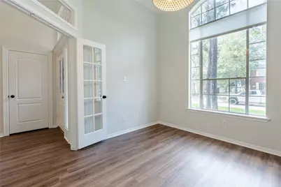 26 Tender Violet Place, The Woodlands, TX 77381 - Photo 9