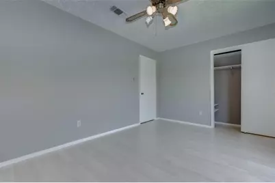 7659 Winkle Wood Lane, Houston, TX 77086 - Photo 15