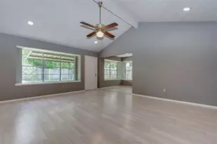 7659 Winkle Wood Ln, Houston, TX 77086 - Photo 5