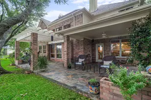 39 Rippling Creek Dr, Sugar Land, TX 77479 - Photo 31