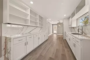 7024 Gonzales St, Houston, TX 77020 - Photo 9