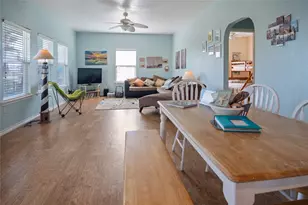 844 S Sage Rd, Crystal Beach, TX 77650 - Photo 7