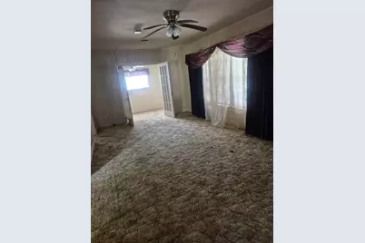 411 S Texana Street, Hallettsville, TX 77964 - Photo 9