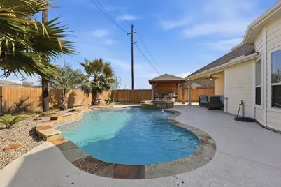 24630 Emerald Pool Falls Drive, Tomball, TX 77375 - Photo 17