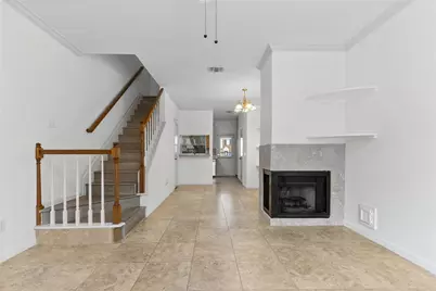 2930 Grants Lake Boulevard #2404, Sugar Land, TX 77479 - Photo 5