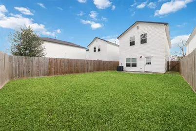 8723 Compton Street, Houston, TX 77016 - Photo 27