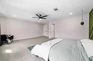 8723 Compton St, Houston, TX 77016 - Photo 17