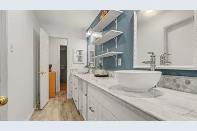 2170 Pilgrims Point Drive, Friendswood, TX 77546 - Photo 21