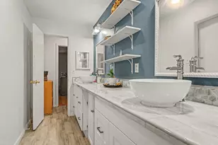 2170 Pilgrims Point Dr, Friendswood, TX 77546 - Photo 21