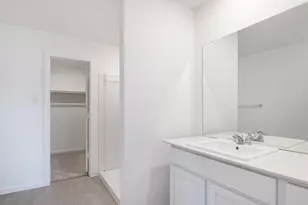 25653 Rose Creek Dr, Cleveland, TX 77328 - Photo 9