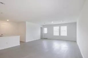 25653 Rose Creek Dr, Cleveland, TX 77328 - Photo 7