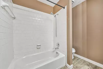2436 Caroline Street, Dickinson, TX 77539 - Photo 19