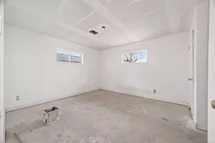 6455 Overlook Dr, Houston, TX 77041 - Photo 5