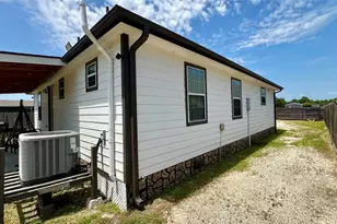 186 Rd 5210, Cleveland, TX 77327 - Photo 33
