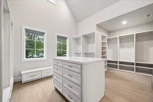 26 Valley Forge Dr, Bunker Hill Village, TX 77024 - Photo 27
