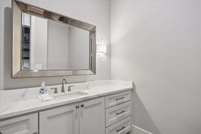 26 Valley Forge Drive, Bunker Hill Village, TX 77024 - Photo 23