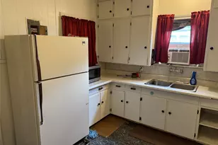 1010 Milner Dr, College Station, TX 77840 - Photo 9