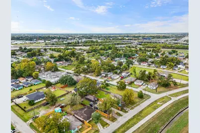 4611 W Hunting Street, Houston, TX 77026 - Photo 17