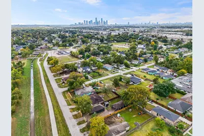 4611 W Hunting Street, Houston, TX 77026 - Photo 19