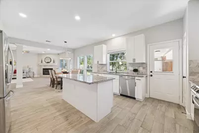 16802 Willow Bend Court, Sugar Land, TX 77479 - Photo 15