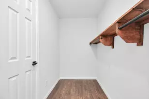 262 1/2 De Boll St, Houston, TX 77022 - Photo 11