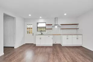 262 1/2 De Boll St, Houston, TX 77022 - Photo 7