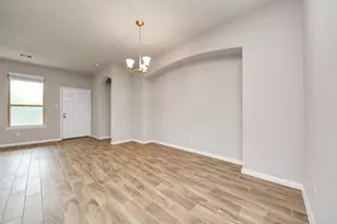 7806 King St, Houston, TX 77028 - Photo 9
