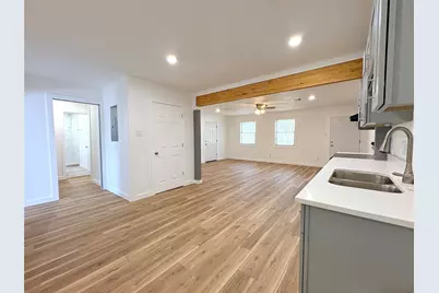 3204 Avenue K, Bay City, TX 77414 - Photo 7