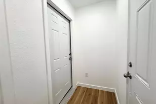 3204 Avenue K, Bay City, TX 77414 - Photo 3