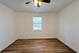 3204 Avenue K, Bay City, TX 77414 - Photo 17