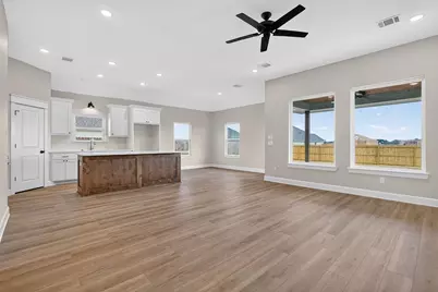 125 Turnrow Cove, Snook, TX 77878 - Photo 5