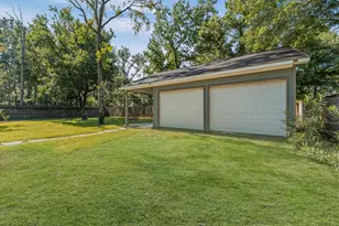 7507 Charred Pine Dr, Magnolia, TX 77354 - Photo 33