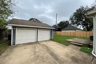 3209 Milburn St, Houston, TX 77021 - Photo 29