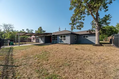 8658 Sonneville Drive, Houston, TX 77080 - Photo 29