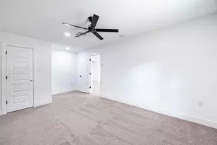 8658 Sonneville Dr, Houston, TX 77080 - Photo 15