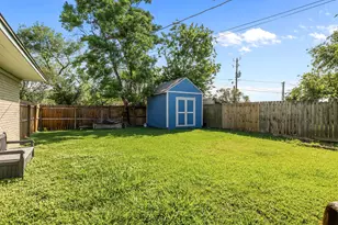 1416 N Avenue F, Freeport, TX 77541 - Photo 13